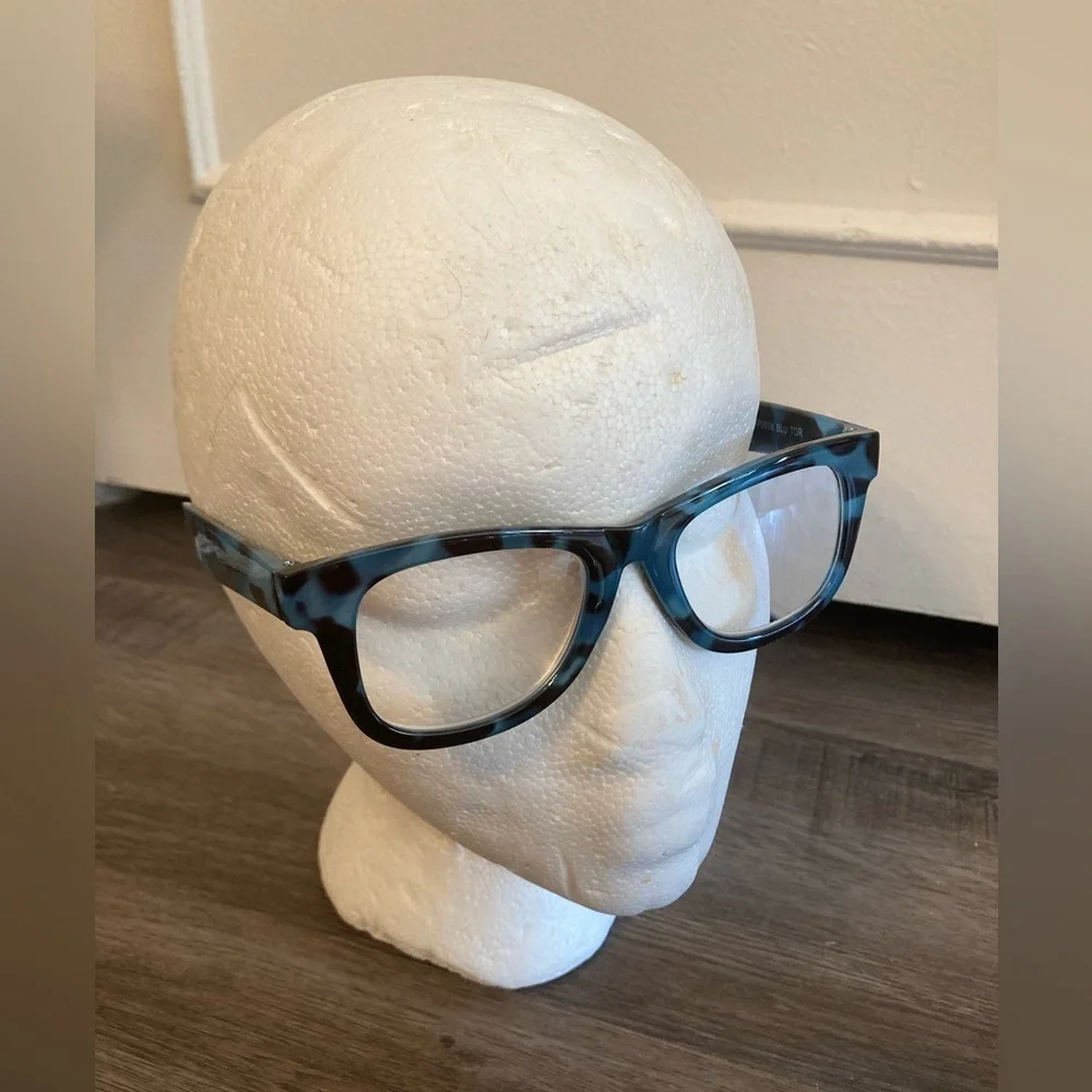 Betsey Johnson Blue Tortoise Lisa Readers Retro Cateye +2.00